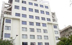 Ambassador Hotel Bombay Exterior photo