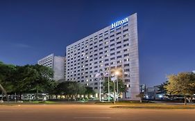 Hotel Hilton Houston Post Oak By The Galleria Exterior photo