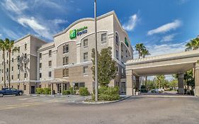 Holiday Inn Express Hotel & Suites Clearwater Us 19 North Exterior photo