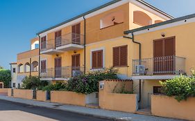 Residence Le Pavoncelle Santa Teresa di Gallura Exterior photo