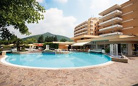 Hotel Sporting Resort Galzignano Terme Exterior photo