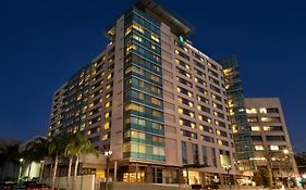 Embassy Suites Los Angeles Glendale Exterior photo