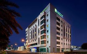 Holiday Inn Express Dubai Jumeirah Exterior photo