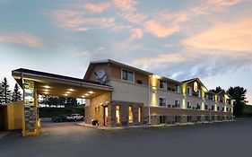 Hotel Super 8 By Wyndham Minot Airport Exterior photo