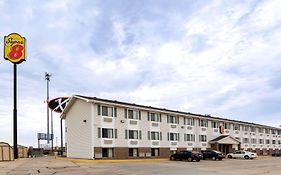 Hotel Super 8 By Wyndham Hays Ks Exterior photo