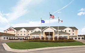 Hilton Garden Inn Dubuque Downtown Exterior photo