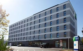 Holiday Inn Express Frankfurt Airport - Raunheim, An Ihg Hotel Exterior photo