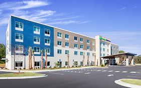 Holiday Inn Express & Suites Niceville - Eglin Area, An Ihg Hotel Exterior photo