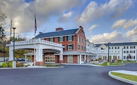 Hampton Inn & Suites Manchester, Vt Exterior photo