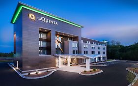 La Quinta Inn & Suites By Wyndham Wisconsin Dells- Lake Delton Exterior photo