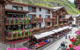 Hotel Derby Zermatt Exterior photo