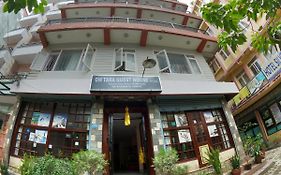 Om Tara Guest House Pvt Ltd Kathmandu Exterior photo