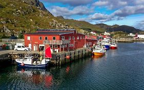 Hotel Fish Factory -The Real Lofoten Experience Ballstad Exterior photo