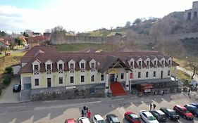 Hotel Hradna Brana Bratislava Exterior photo