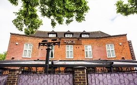 Oyo The Arch, Wembly Stadium Londra Exterior photo