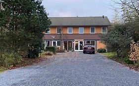 Huis Van Steen Bed and Breakfast Lelystad Exterior photo