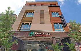 Fabhotel Pine Tree Chennai Exterior photo