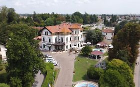 Hotel Villa Stucky Mogliano Veneto Exterior photo