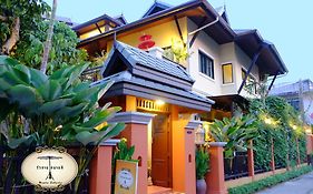 Wualai Sabaidee Bed and Breakfast Chiang Mai Exterior photo