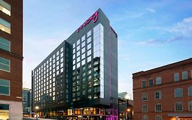 Moxy Louisville Downtown Hotel Exterior photo