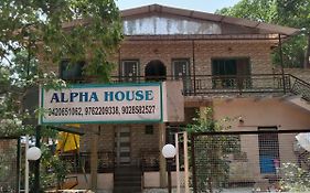 Hotel New Alpha House Matheran Exterior photo