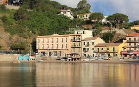 Hotel l'Approdo Porto Azzurro Exterior photo