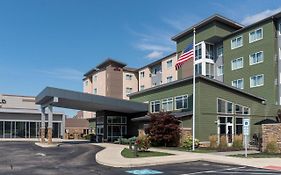 Residence Inn By Marriott Cleveland Avon At The Emerald Event Center Exterior photo