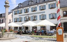 Gasthof Deutscher Adler Und Hotel Puchtler Bischofsgrün Exterior photo