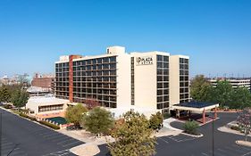 University Plaza Hotel Springfield Exterior photo