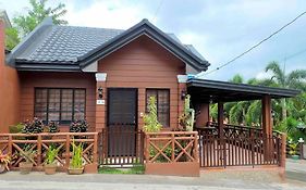 Cabin Hideaway, Alfonso Tagaytay Villa Exterior photo