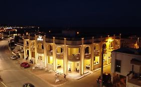 Hotel Salento Gold Beach Marina Di Pescoluse Exterior photo