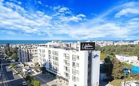 Uptown Bueyuek Anadolu Girne Hotel Exterior photo