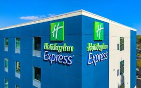 Holiday Inn Express - Huntsville Space Center, An Ihg Hotel Exterior photo