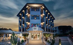 Hotel All'Orologio 3 Stelle Superior Caorle Exterior photo