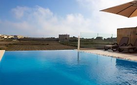 Kenn Holiday Home Għarb Exterior photo