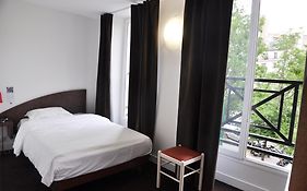Hotel De La Tour Parigi Room photo
