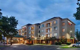 Hotel Courtyard By Marriott Dayton Beavercreek Exterior photo