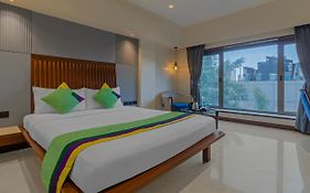 Hotel Treebo Regency - Bund Garden, Dhole Patil Road Pune Exterior photo