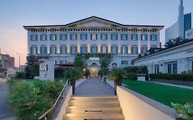 Hotel NH Milano Palazzo Moscova Exterior photo