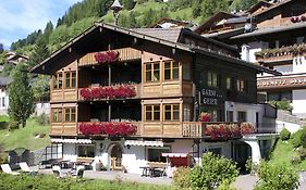 Garni Hotel Geier Santa Cristina Val Gardena Exterior photo