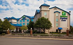 Holiday Inn Express & Suites Chicago-Midway Airport, An Ihg Hotel Bedford Park Exterior photo