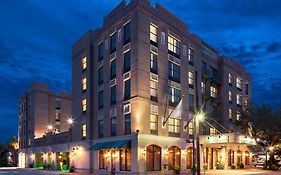 Holiday Inn Savannah Historic District, An Ihg Hotel Exterior photo