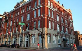 Hotel Indigo Savannah Historic District, An Ihg Hotel Exterior photo