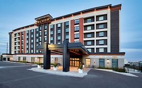 Hotel Bloom Mississauga, Tapestry Collection By Hilton Exterior photo