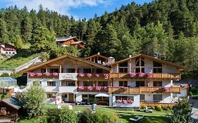 Hotel Brunello Ortisei Exterior photo