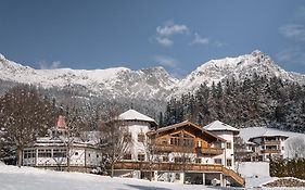 Hotel Leitenhof 4 Sterne Superior Scheffau am Wilden Kaiser Exterior photo