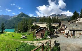 Hotel Chalet del Lago Ceresole Reale Exterior photo