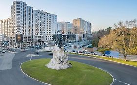 Hotel Nh Lisboa Campo Grande Exterior photo