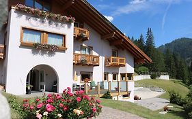 Hotel Garni Civetta Selva di Cadore Exterior photo