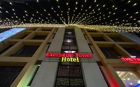 Hotel Executive Tower Calcutta  Exterior photo